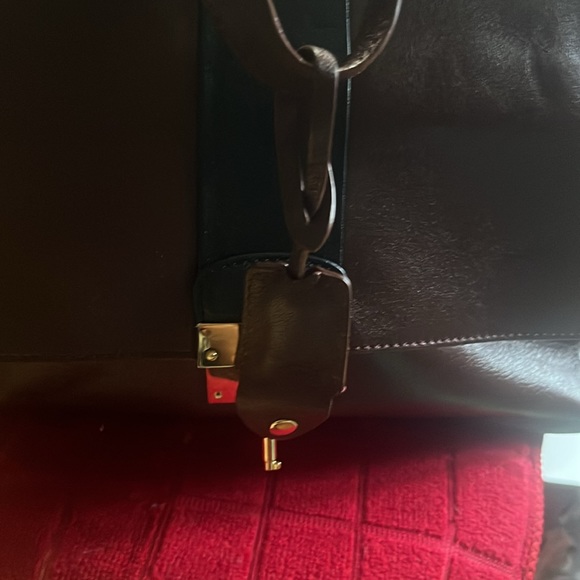 Mark Jacobs Excellent use condition there are no callouts - Picture 3 of 9